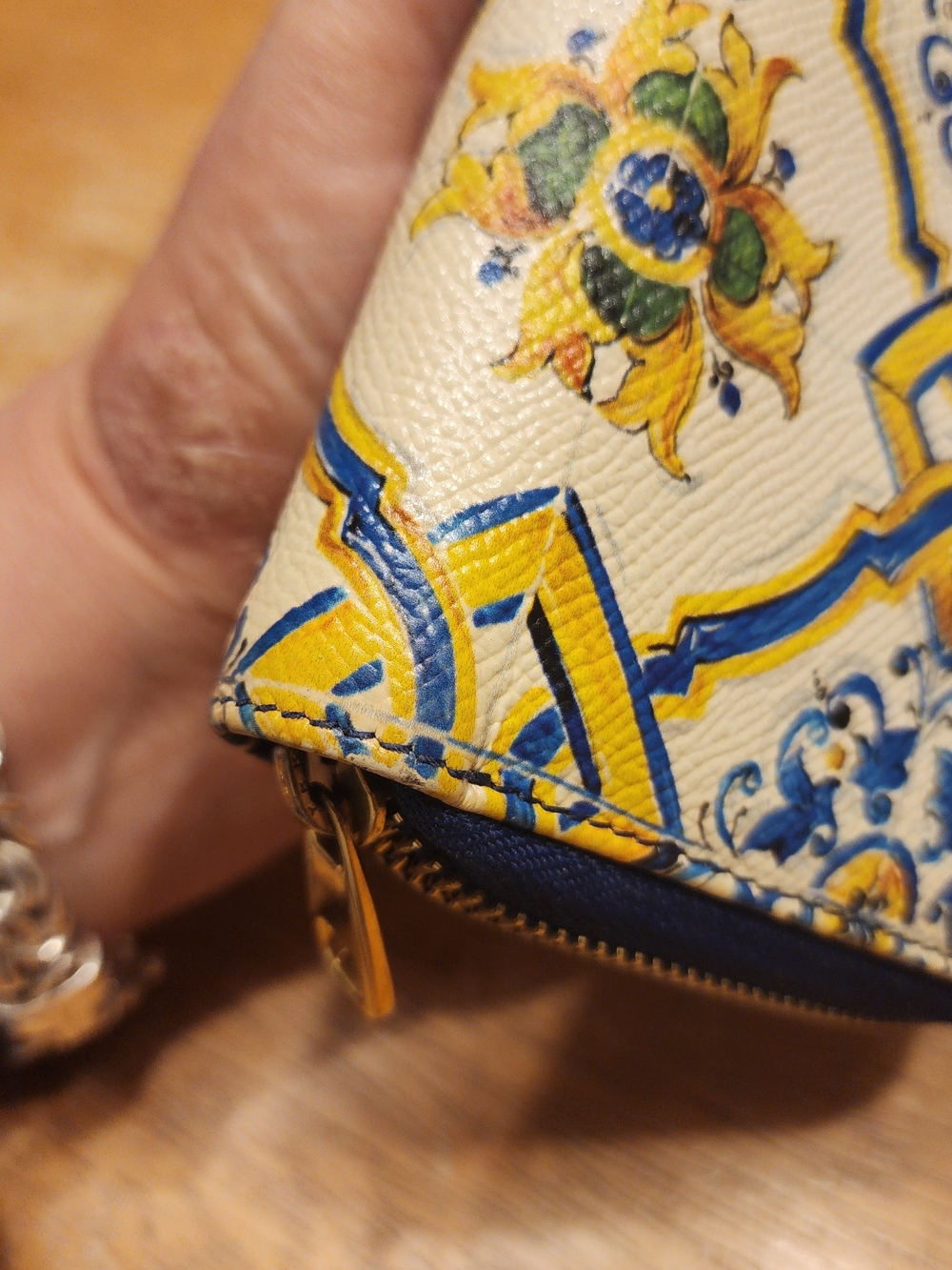 Dolce & Gabbana Yellow & Blue Printed Wallet - Picture 8 of 16